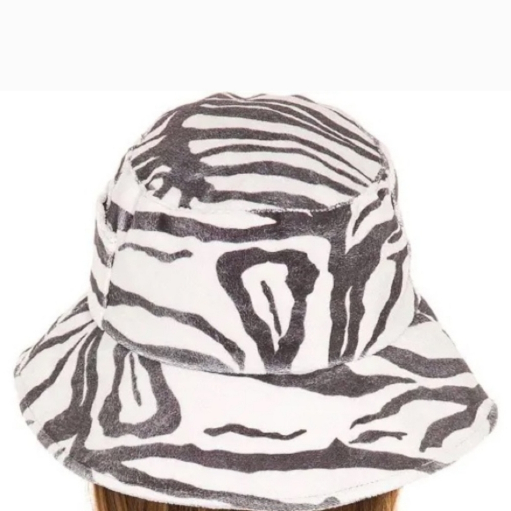New Lack Of Color Monochrome Cotton Zebra Print Bucket Hat